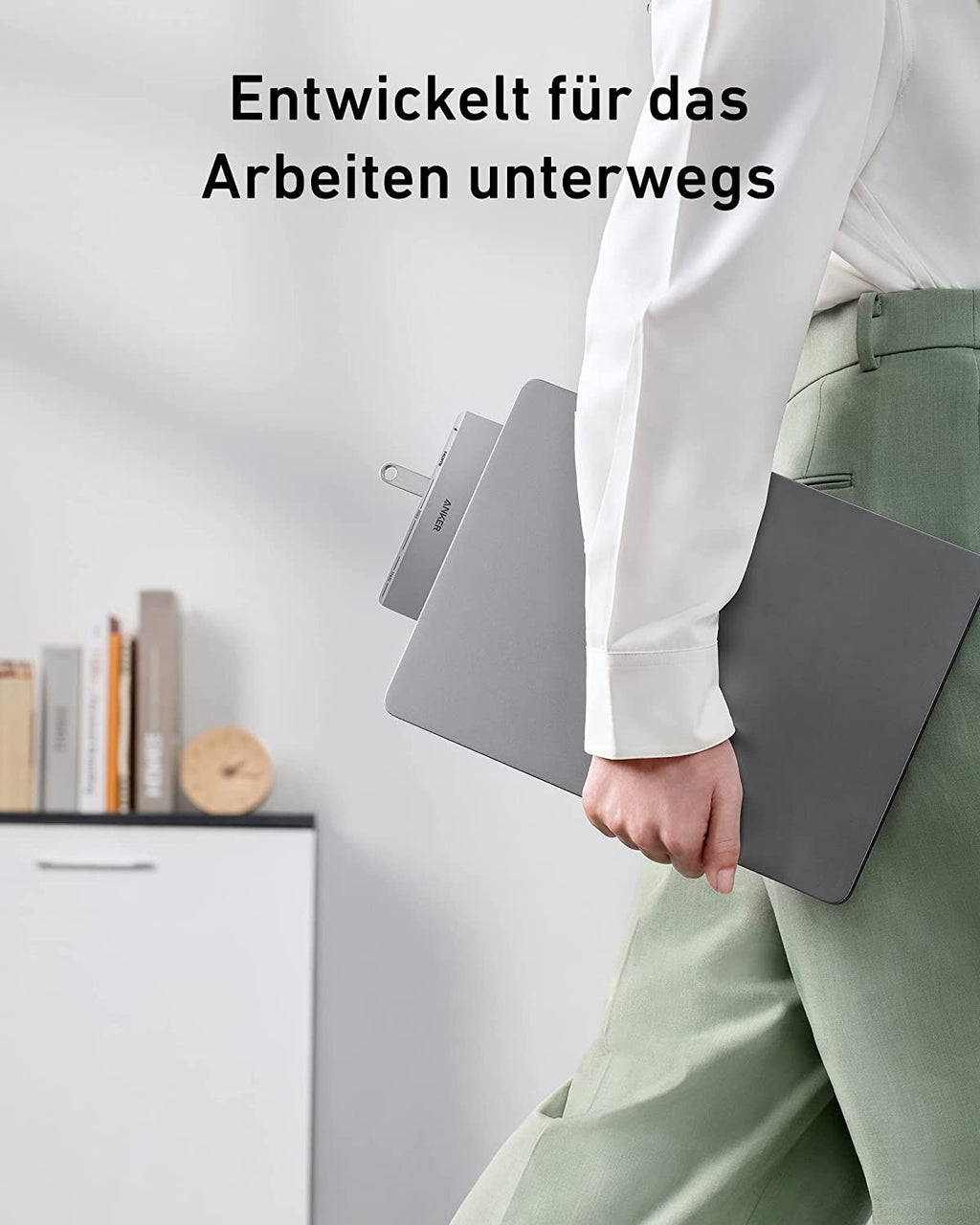 ANKERXI 547 USB-C Hub (7-in-2, for MacBook, in Gray)